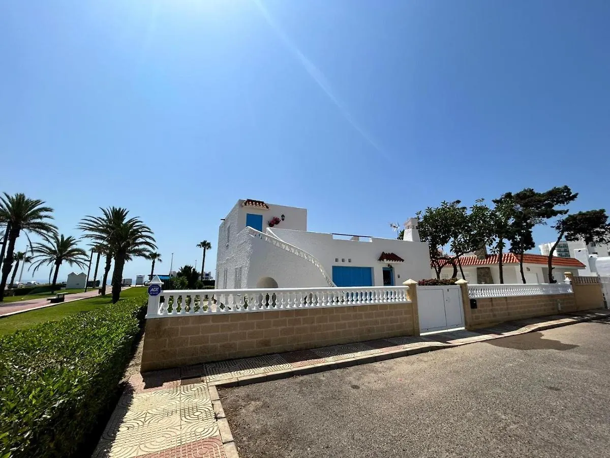Casa Manuela Frente Al Mar Villa Roquetas de Mar Holiday home