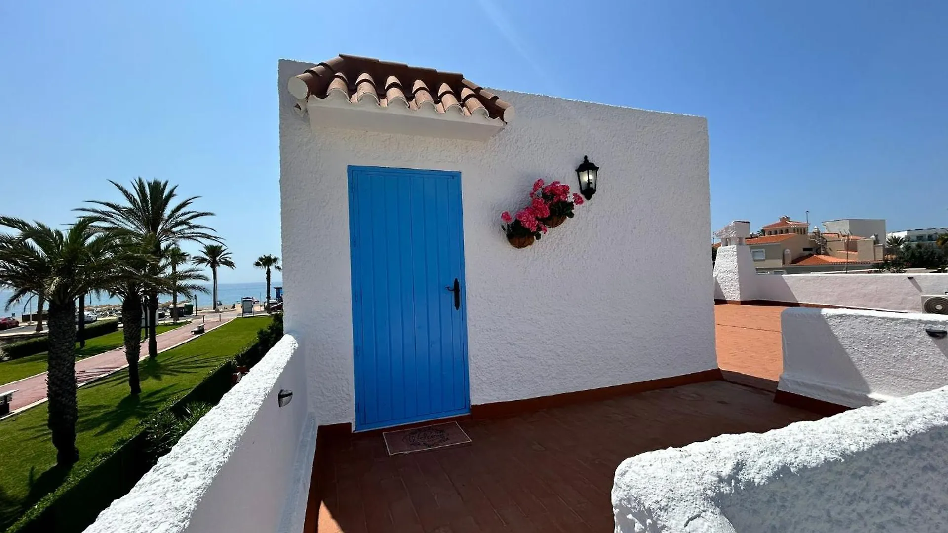 Casa Manuela Frente Al Mar Villa Roquetas de Mar